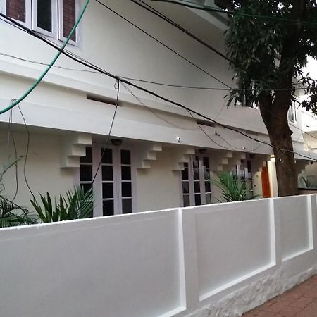 Capital Comfort Hotel Thiruvananthapuram Esterno foto